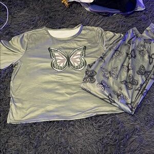 Source Unknown Silver Butterfly Pajama Set